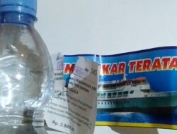 Uang Kembalian Tiket Kapal Malam Raha-Kendari Diganti Air Mineral, Pemasukan Pedagang Turun Drastis