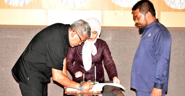 DPRD Terima Rancangan APBD Kendari 2025, Ini Detail Anggarannya 1 DPRD Terima Rancangan APBD Kendari 2025, Ini Detail Anggarannya