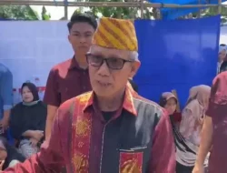 Lukman Abunawas Menuju Konawe Usai Mencoblos di TPS 4 Wundudopi