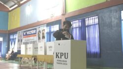KPU Kendari Gelar Pemungutan Suara Ulang di TPS 5, Ini Alasannya 12 KPU Kendari Gelar Pemungutan Suara Ulang di TPS 5, Ini Alasannya