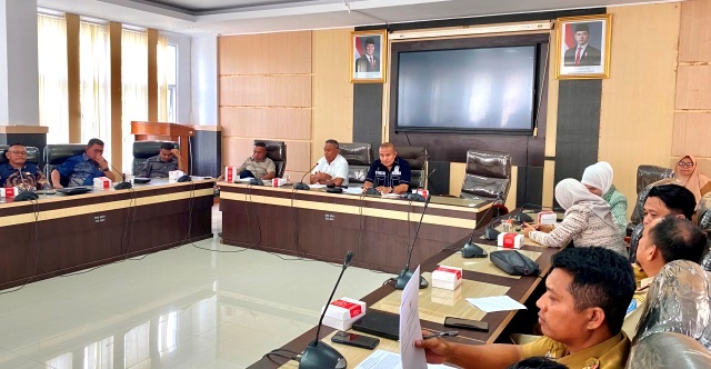 Penahanan Ijazah dan Gaji Karyawan, DPRD Kendari Ultimatum Toko Damai Perbaiki Pelanggaran