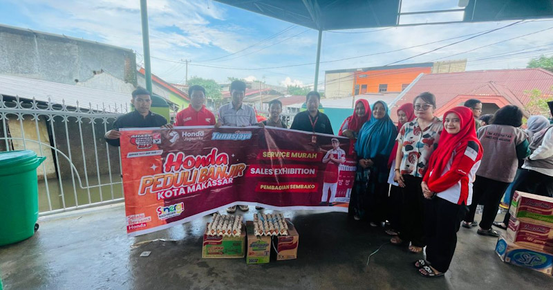 Asmo Sulsel Beri Bantuan Masyarakat Terdampak Banjir di Makassar 1 Asmo Sulsel Beri Bantuan Masyarakat Terdampak Banjir di Makassar