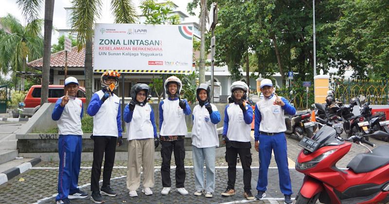 Gandeng Mahasiswa, Yayasan AHM Siapkan Puluhan Agen Safety Riding 1 Gandeng Mahasiswa, Yayasan AHM Siapkan Puluhan Agen Safety Riding