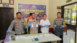 Pengedar Narkoba di Muna Ditangkap, Polisi Amankan 104 Gram Sabu 8 Pengedar Narkoba di Muna Ditangkap, Polisi Amankan 104 Gram Sabu