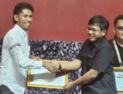 KPU Mubar Raih Penghargaan Terbaik Pertama Pelaporan Dana Kampanye di Indonesia