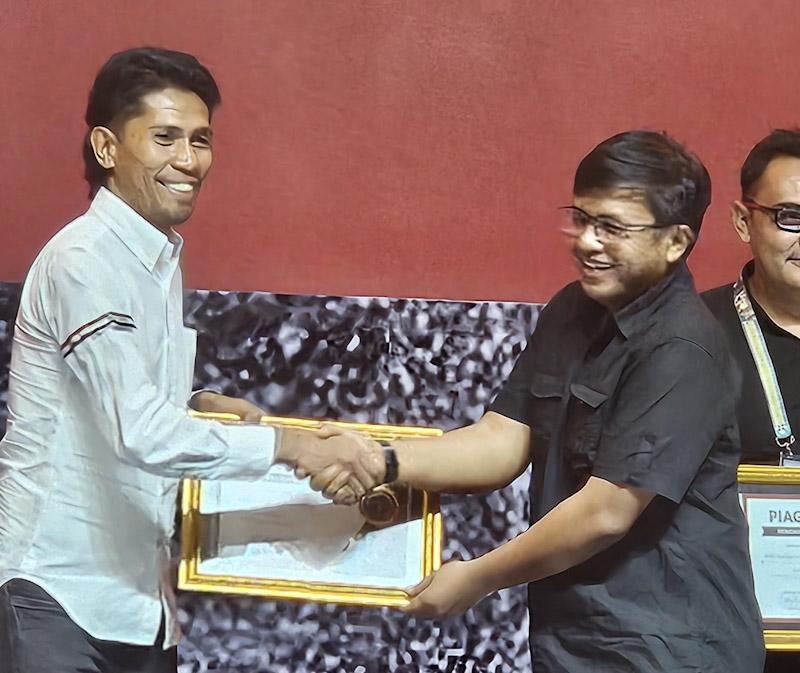 KPU Mubar Raih Penghargaan Terbaik Pertama Pelaporan Dana Kampanye di Indonesia