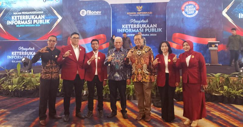 Komisi Informasi Sultra Gelar Malam Penganugerahan Keterbukaan Informasi Publik 2024
