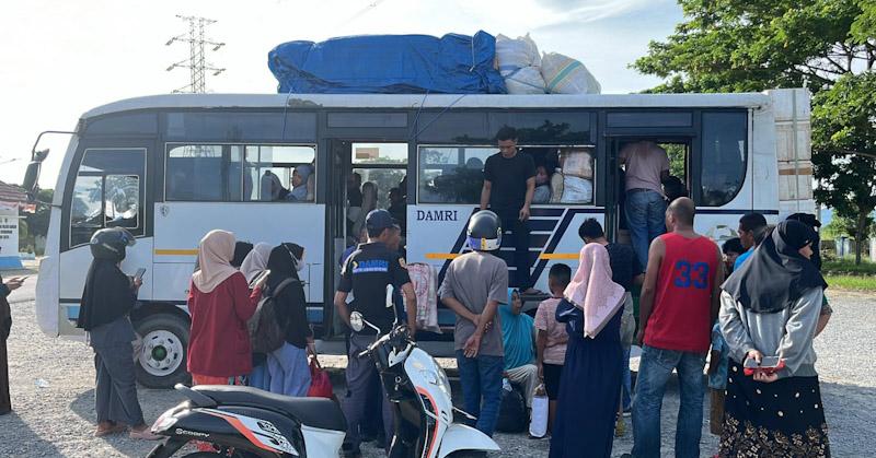 Jelang Natal, Jumlah Penumpang di Terminal Baruga Kendari Terpantau Mulai Naik