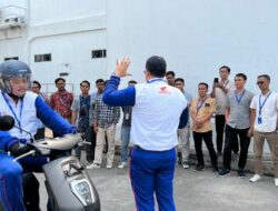 Instruktur Safety Riding Honda Cerahkan Ratusan Ribu Masyarakat