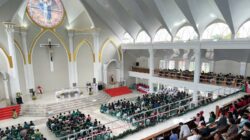 Perayaan Natal di Gereja Paroki Santo Clemens Kendari Berjalan dengan Aman dan Lancar