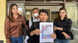 Kuasa Hukum Guru Terduga Pelaku Pelecehan Datangi Polres Kendari Tanyakan Perkembangan Kasus Kliennya 10 Kuasa Hukum Guru Terduga Pelaku Pelecehan Datangi Polres Kendari Tanyakan Perkembangan Kasus Kliennya