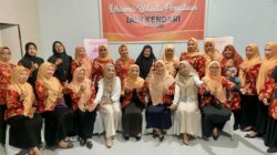 Wardah Kolaborasi dengan Dharma Wanita Persatuan IAIN Kendari untuk Edukasi Seputar Kecantikan 8 Wardah Kolaborasi dengan Dharma Wanita Persatuan IAIN Kendari untuk Edukasi Seputar Kecantikan