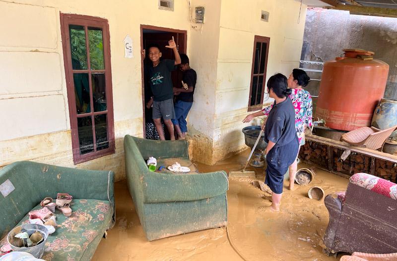 40 KK di Perumahan Griya Citra Lestari Kendari Terdampak Banjir Lumpur