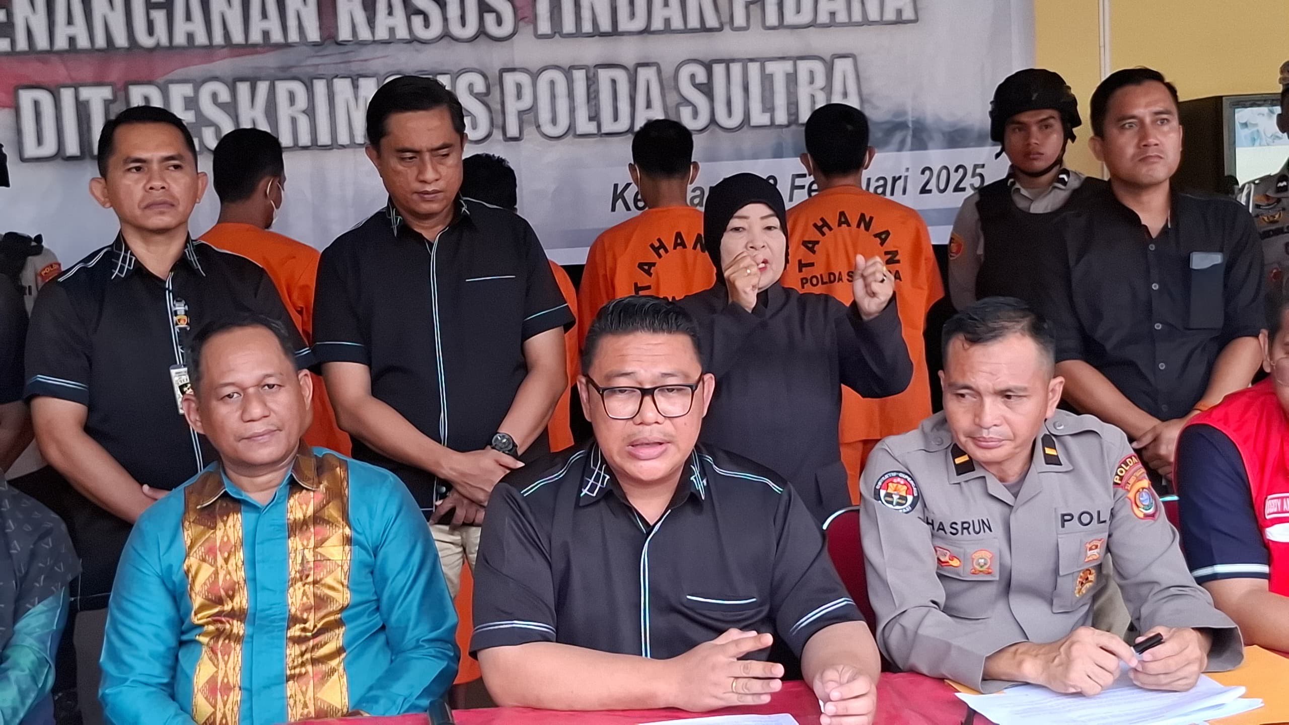 Kelangkaan LPG 3 Kg dan Pertalite di Sultra, Polda Bongkar Sindikat Penyelundupan 1 Kelangkaan LPG 3 Kg dan Pertalite di Sultra, Polda Bongkar Sindikat Penyelundupan