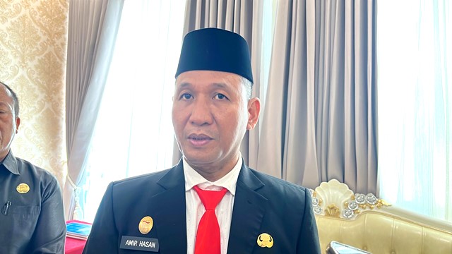Amir Hasan Resmi Jabat Sekda Kendari, Siap Kawal Masa Transisi