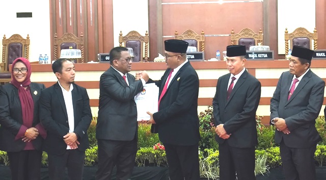 DPRD Sultra Ajukan ASR-Hugua ke Mendagri untuk Dilantik sebagai Gubernur dan Wakil Gubernur