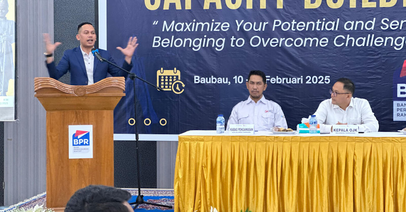 OJK dan Perbarindo Perkuat SDM dan Kinerja BPR di Sultra Melalui Transformasi Perbankan 3 OJK dan Perbarindo Perkuat SDM dan Kinerja BPR di Sultra Melalui Transformasi Perbankan