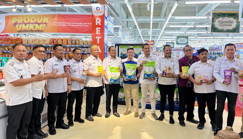 Pemkot Kendari dan Kadin Fasilitasi Produk UMKM Masuk Toko Damai 1 Pemkot Kendari dan Kadin Fasilitasi Produk UMKM Masuk Toko Damai