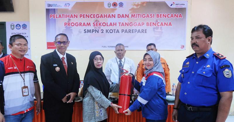 Wujudkan Generasi Sadar Bencana, Pertamina Patra Niaga Sulawesi Gelar Pelatihan Pencegahan Kebakaran 1 Wujudkan Generasi Sadar Bencana, Pertamina Patra Niaga Sulawesi Gelar Pelatihan Pencegahan Kebakaran