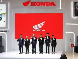 Kecanggihan Honda PCX 160 RoadSync dan Motor Listrik Futuristik di IIMS 2025