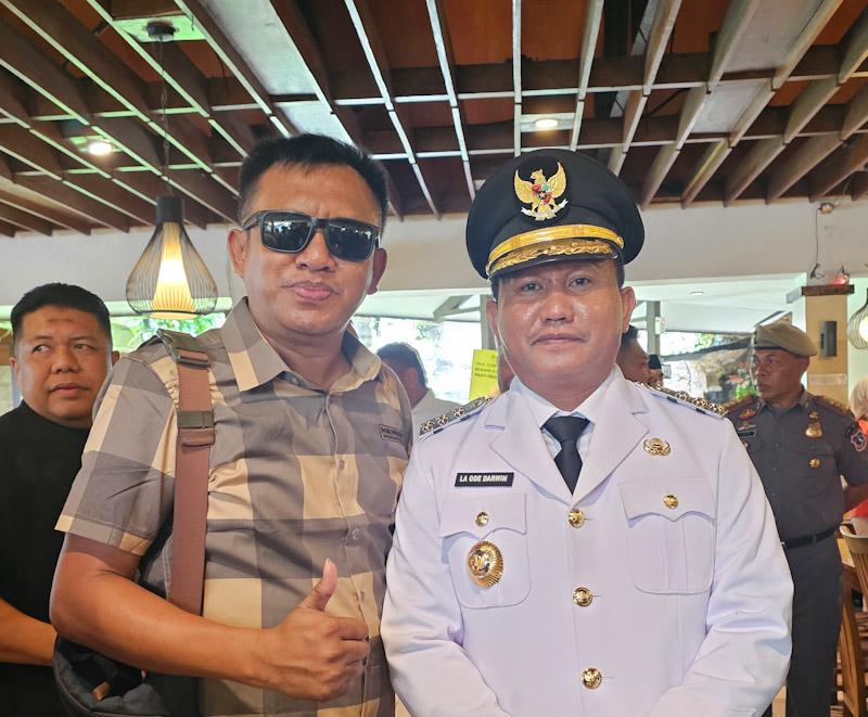Sejarah Baru! Bupati Muna Barat Terpilih La Ode Darwin-Ali Basa Resmi Dilantik Presiden 3 Sejarah Baru! Bupati Muna Barat Terpilih La Ode Darwin-Ali Basa Resmi Dilantik Presiden