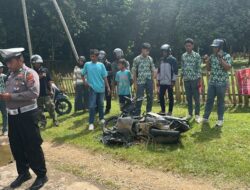 Lakalantas Mobil vs Motor di Mubar, Tiga Pelajar Luka-Luka