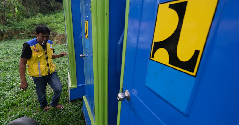 Kementerian PUPR Sediakan Toilet Umum untuk Korban Kebakaran di TPA Puuwatu 1 Kementerian PUPR Sediakan Toilet Umum untuk Korban Kebakaran di TPA Puuwatu