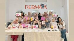 Hadirkan Selebgram PuputHg, Emina Gelar Workshop Decoration Cupcake di Kendari 3 Hadirkan Selebgram PuputHg, Emina Gelar Workshop Decoration Cupcake di Kendari