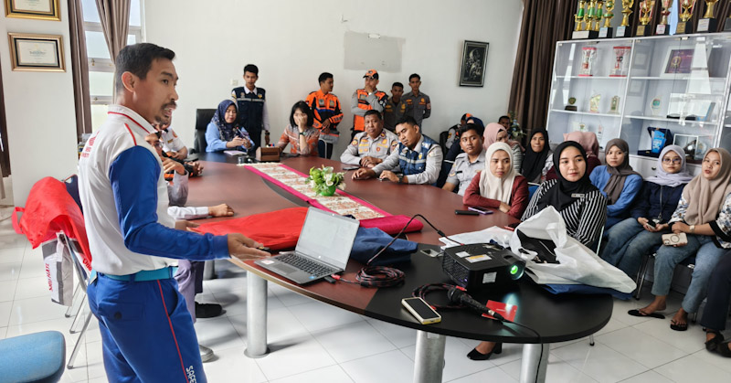 Edukasi Safety Riding, Asmo Sulsel Gandeng Perusahaan Swasta dan Instansi Pemerintah 1 Edukasi Safety Riding, Asmo Sulsel Gandeng Perusahaan Swasta dan Instansi Pemerintah