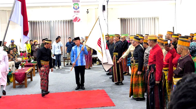 Sembilan BPD KKSS di Sultra Resmi Dilantik, ASR Ajak Rangkul Semua Pihak 1 Sembilan BPD KKSS di Sultra Resmi Dilantik, ASR Ajak Rangkul Semua Pihak
