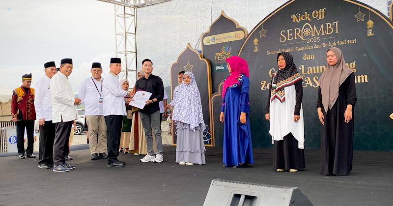 BI Dukung Program 100 Hari Gubernur Sultra dengan 40 Sertifikasi Halal 1 BI Dukung Program 100 Hari Gubernur Sultra dengan 40 Sertifikasi Halal