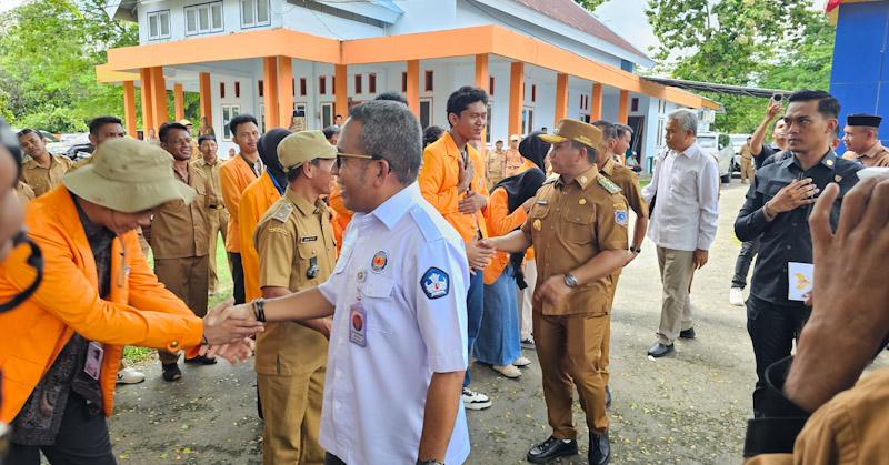 Bupati Mubar Terima 821 Mahasiswa KKN UHO 1 Bupati Mubar Terima 821 Mahasiswa KKN UHO
