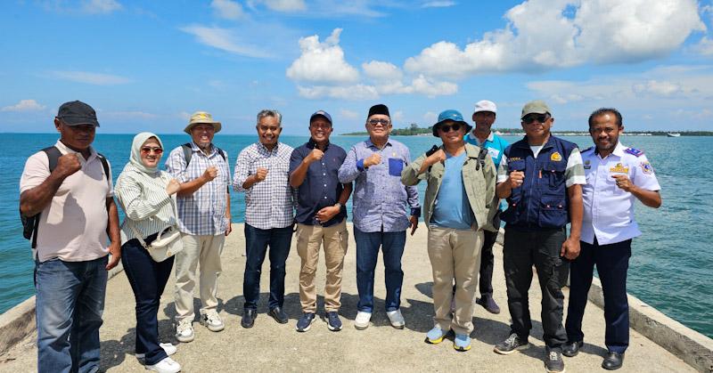 Tak Pernah Terpakai sejak Dibangun, DPRD Sultra Dukung Pemkab Mubar Alih Fungsikan Pelabuhan TPI 1 Tak Pernah Terpakai sejak Dibangun, DPRD Sultra Dukung Pemkab Mubar Alih Fungsikan Pelabuhan TPI