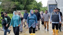 Siska-Sudirman Tinjau Sejumlah Lokasi Banjir, Janji Evaluasi dan Tindakan Nyata 7 Siska-Sudirman Tinjau Sejumlah Lokasi Banjir, Janji Evaluasi dan Tindakan Nyata
