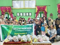 BPJS Ketenagakerjaan Kendari Donasi Sembako dan Alat Tulis Sekolah