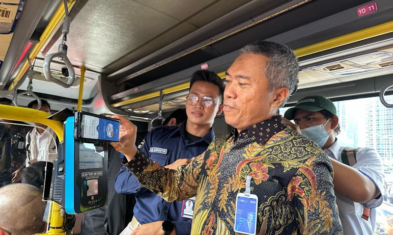 Berikan Kecepatan dan Kemudahan dalam Genggaman, BRI Luncurkan QRIS TAP 1 Berikan Kecepatan dan Kemudahan dalam Genggaman, BRI Luncurkan QRIS TAP