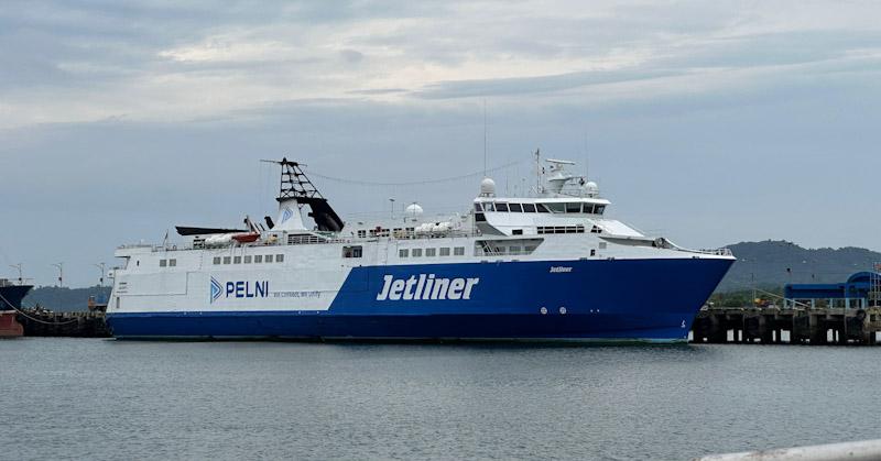 Jadwal Lengkap KFC Jetliner Rute Kendari–Raha dan Kendari–Wanci Mei 2025 1 Pelni Kendari Ingatkan Penumpang tidak Beli Tiket Kapal Lewat Facebook