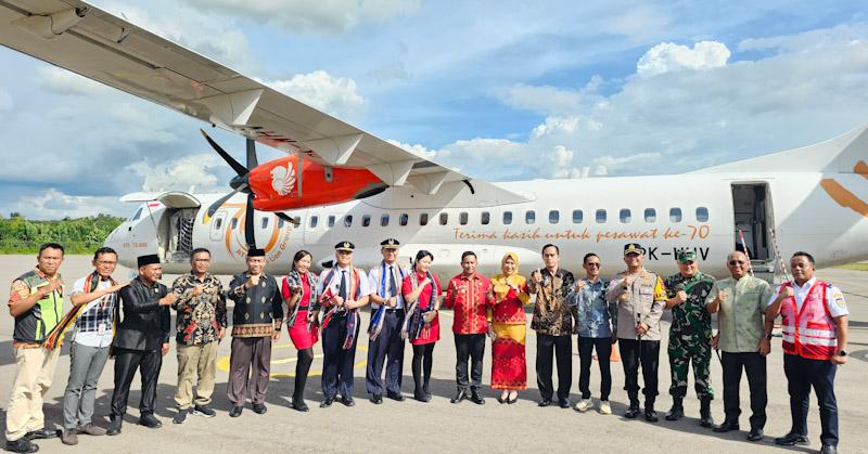 Kembali Beroperasi, Bupati Mubar Wajibkan ASN Lewat Bandara Sugimanuru jika Lakukan Perjalanan Dinas 1 Kembali Beroperasi, Bupati Mubar Wajibkan ASN Lewat Bandara Sugimanuru jika Lakukan Perjalanan Dinas