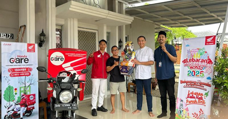 Lebaran Nusantara Honda 2025: Apresiasi Konsumen Loyal Lewat Service Visit Spesial 1 Lebaran Nusantara Honda 2025: Apresiasi Konsumen Loyal Lewat Service Visit Spesial