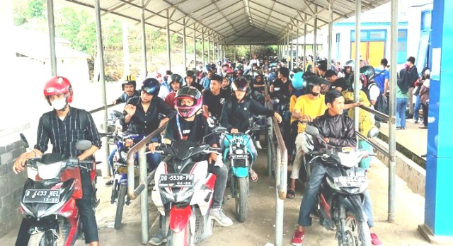 Mudik Gratis Roda Dua: Tampo-Torobulu dan Labuan-Amolengo Paling Ramai 1 Mudik Gratis Roda Dua: Tampo-Torobulu dan Labuan-Amolengo Paling Ramai