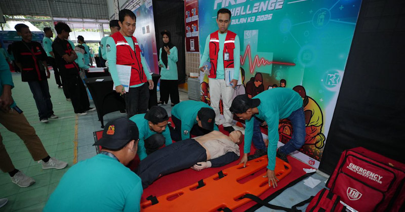 Closing Bulan K3, Pertamina Patra Niaga Sulawesi Tegaskan Komitmen HSSE di Setiap Aspek Operasional 1 Closing Bulan K3, Pertamina Patra Niaga Sulawesi Tegaskan Komitmen HSSE di Setiap Aspek Operasional