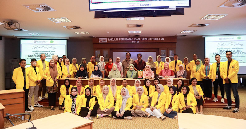 Mahasiswa Prodi Magister Kesmas UMW Kendari Ikuti Benchmarking di Malaysia 3 Mahasiswa Prodi Magister Kesmas UMW Kendari Ikuti Benchmarking di Malaysia