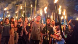 Malam Terakhir Ramadan di Ranomeeto: Pawai Obor, Takbir, dan Kenangan yang Hidup 7 Malam Terakhir Ramadan di Ranomeeto: Pawai Obor, Takbir, dan Kenangan yang Hidup