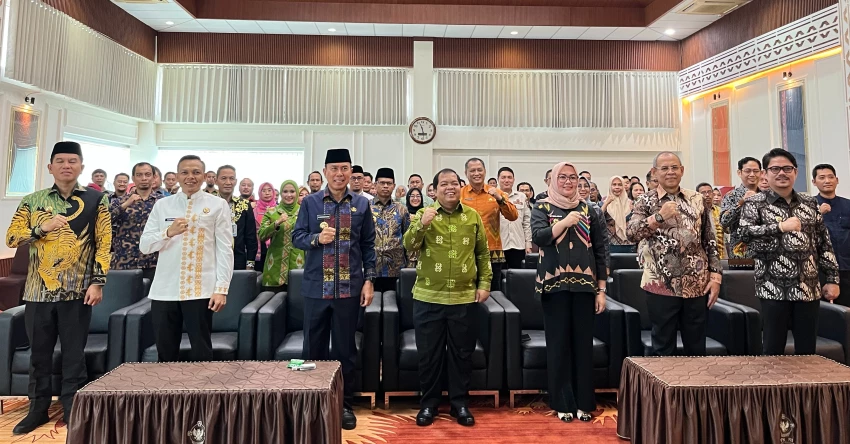 Pemkot Kendari Serahkan Laporan Keuangan ke BPK, Raih Peringkat Tertinggi di Sultra