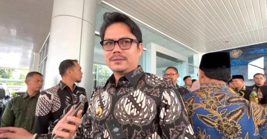 Pelestarian Bahasa Tolaki: Pemkab Koltim Terapkan Hari Berbahasa Tolaki di Sekolah 1 Pelestarian Bahasa Tolaki: Pemkab Koltim Terapkan Hari Berbahasa Tolaki di Sekolah