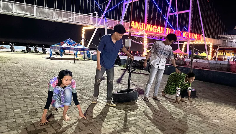 Lomba Lari Cosplay hingga Fashion Show, Ini Keseruan Pasar Raya Ramadan Kendari 2025