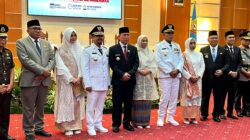 Pelantikan Bupati dan Wakil Bupati Buton Tengah: Azhari Fokus Pendidikan dan Perikanan 3 Pelantikan Bupati dan Wakil Bupati Buton Tengah: Azhari Fokus Pendidikan dan Perikanan