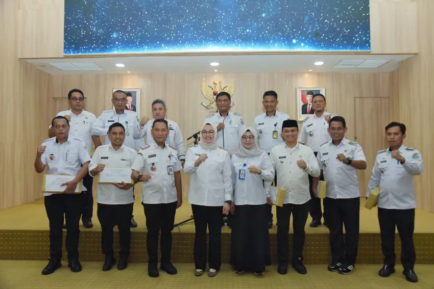 Pemkot Kendari Luncurkan Pembayaran PBB P2 Digital, Bayar Pajak Kini Lebih Mudah 4 Pemkot Kendari Luncurkan Pembayaran PBB P2 Digital, Bayar Pajak Kini Lebih Mudah