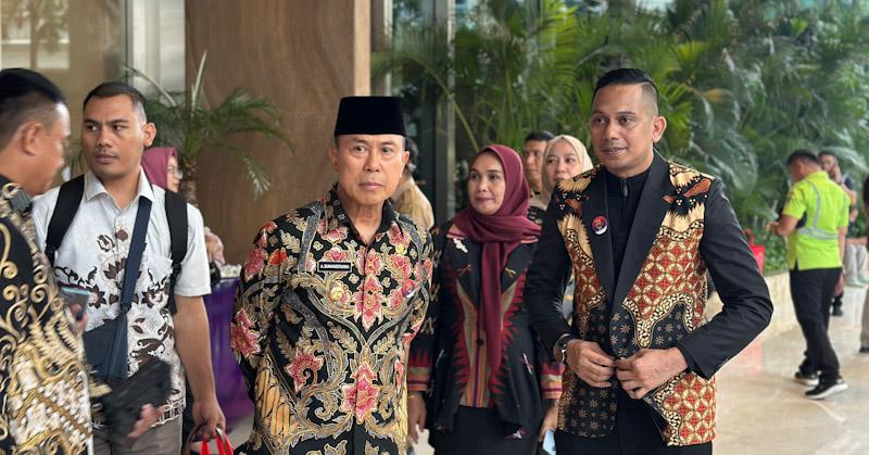 Gubernur Sultra Pastikan 12 BPR Bahteramas Dimerger Jadi 1 Perusahaan 1 Gubernur Sultra Pastikan 12 BPR Bahteramas Dimerger Jadi 1 Perusahaan