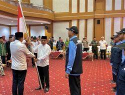 41 Petugas Penyelenggara Ibadah Haji Sultra Tahun 2025 Resmi Dilepas